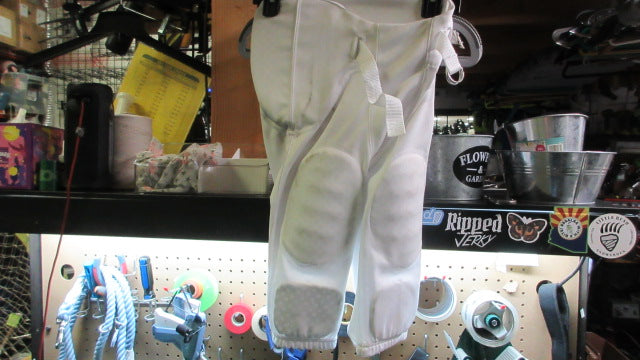 Load image into Gallery viewer, Used Champro Integrated Football Pants - Size Youth Medium
