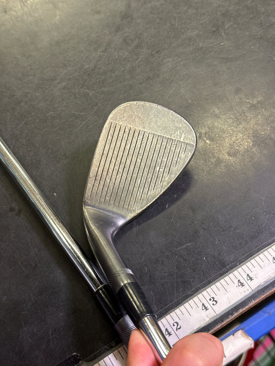 Used Titleist Vokey Design SM6 52º Right Hand F Grind Gap Wedge