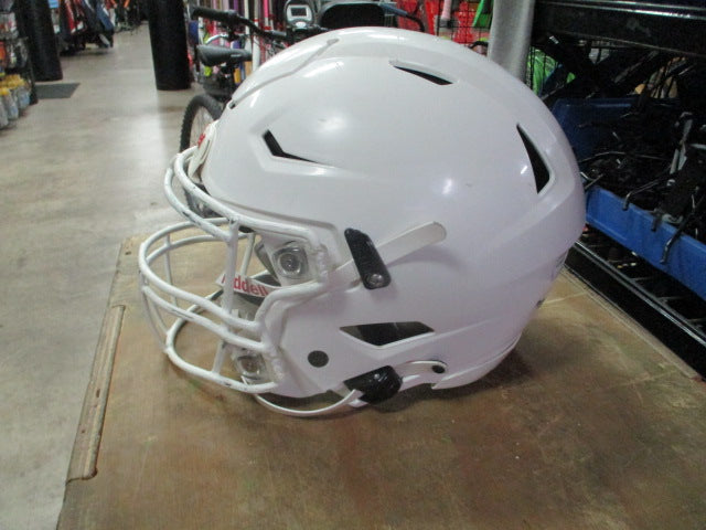 Load image into Gallery viewer, Used 2024  Riddell Speedflex dult XL White football helmet
