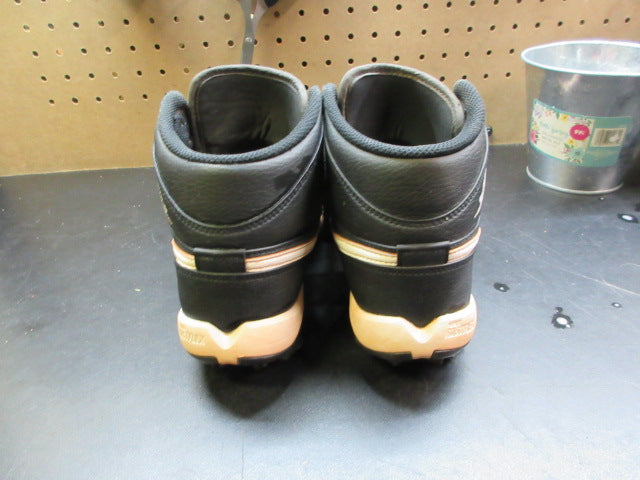 Load image into Gallery viewer, Used Jordan 1 Retro MCS Baseball Cleats - Size Youth 6
