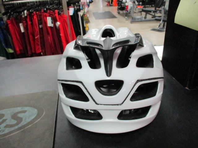 Load image into Gallery viewer, Used Fox Adjustable Bicycle Helmet
