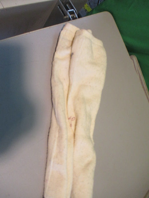 Load image into Gallery viewer, Used Wigwam Winter Socks
