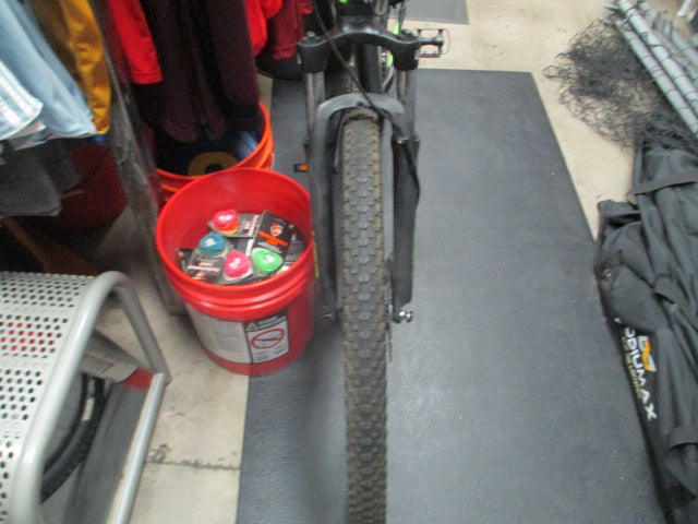 Load image into Gallery viewer, Used North Rock XC 27 21 Speed 27" Mountain Bike
