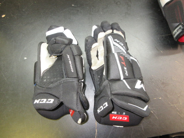 Load image into Gallery viewer, Used CCM FT 370 Hockey Gloves - Size 15"

