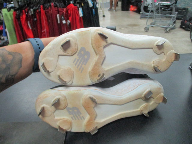 Load image into Gallery viewer, Used New Balance Fresh Foam 7.5 Metal Baseball Cleats
