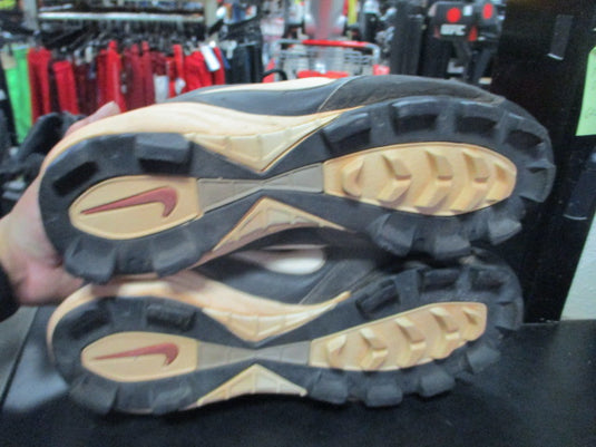 Used Nike Size 12 Baseball Cleats