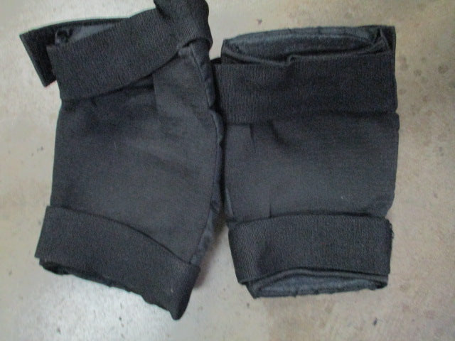 Load image into Gallery viewer, Used JBM Black Skating Elbow Pads
