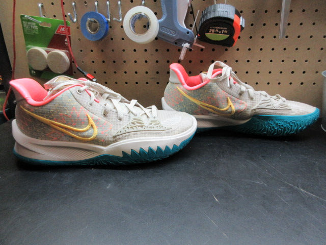 Load image into Gallery viewer, Used Nike Kyrie Low 4 N7 Basketball Shoes Desert Sand - Size 11.5
