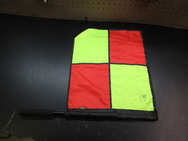 Load image into Gallery viewer, Used Kwik Goal Premier Linesman Flags - QTY 2
