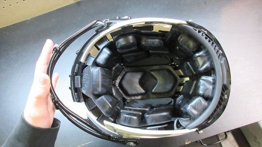 New Schutt 2026 F7 Air Varsity Football Helmet - Size Large