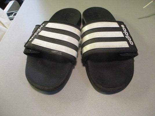 Used Adidas Slides Size 3