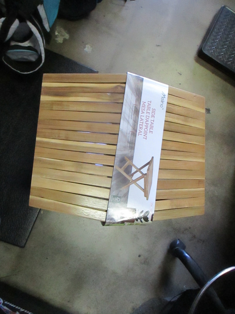 Load image into Gallery viewer, Melino Wooden Folding Outdoor Side Table 18x16x16 in
