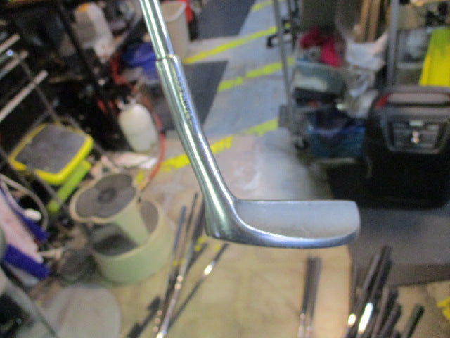 Load image into Gallery viewer, Used Ken Venturi RH 35&quot; Putter
