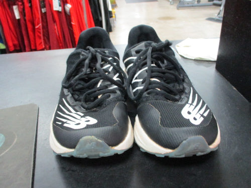 Used New Balance FuelCell 4040 V7 Size 4.5 Turf Cleats