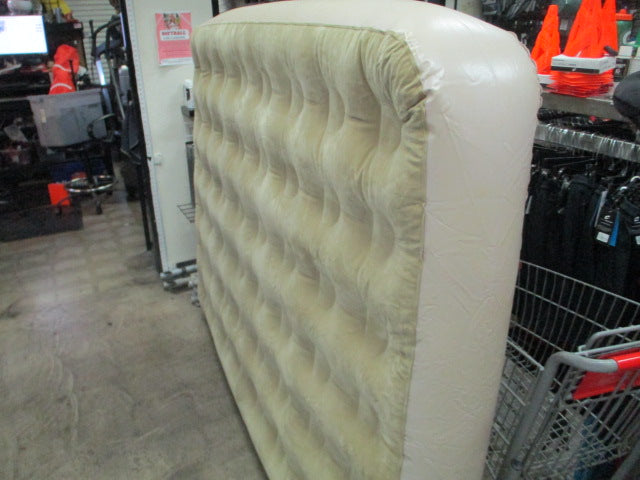 Load image into Gallery viewer, Used Coleman Queen Air Matress
