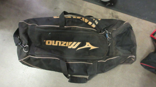 Used Mizuno Equipment Bag - wear