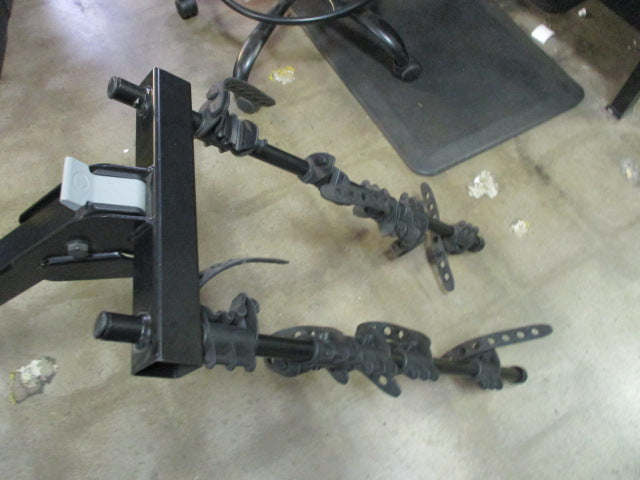 Load image into Gallery viewer, Used Thule 4 Bike Hitch Rack
