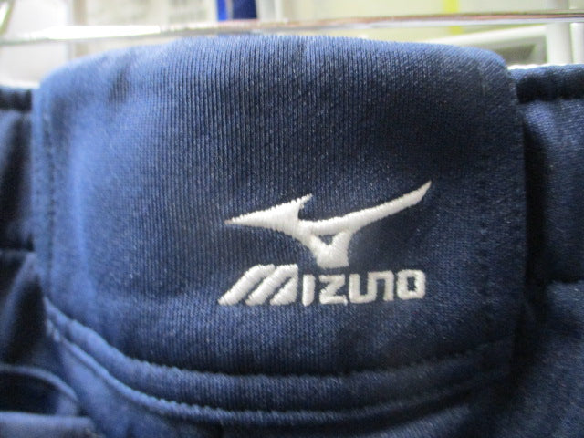 Load image into Gallery viewer, Used Mizuno Elastic Bottom Softball Pants Adult Size Small
