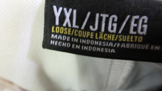 Used Under Armour Baseball Pants W/ Elastic Botton  Size Youth XL