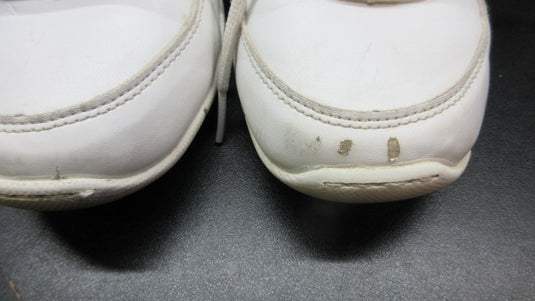 Used Chasse Flip IV Cheerleading Shoes - Size 7