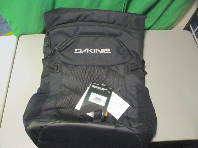 Load image into Gallery viewer, Dakine Mission Surf Wet/Dry Rolltop Backpack 30L
