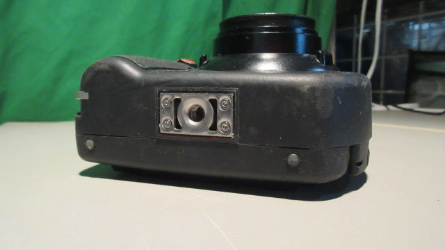 Load image into Gallery viewer, Used Sealife DC 1400 Under Water Camera Case Only
