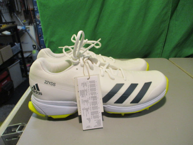 Load image into Gallery viewer, Adidas 22YDS Full Spike II Cricket Shoes Size 12
