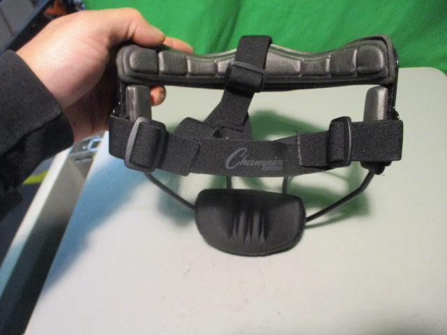 Load image into Gallery viewer, Used Champion Sports Youth Softball Feilders Mask
