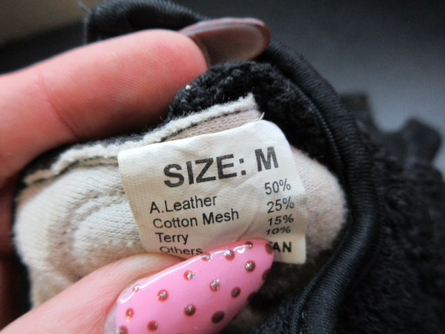 Load image into Gallery viewer, Used XLC Womens Workout Gloves - Size Medium
