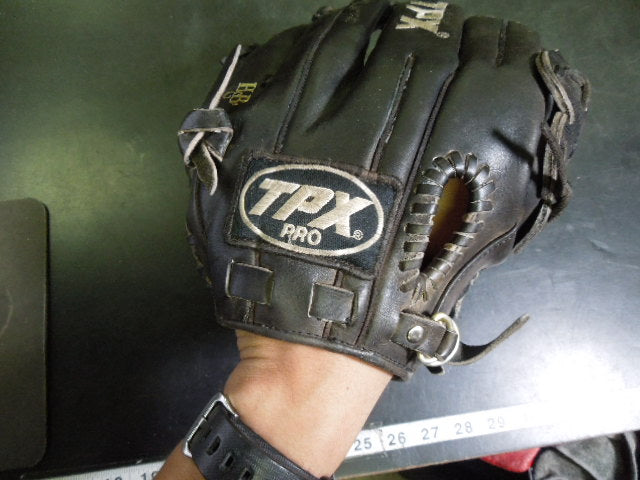 Load image into Gallery viewer, Used Louisville Slugger TPX Pro P1250 Horween Leather 12.5"  RHT Baseball Glove
