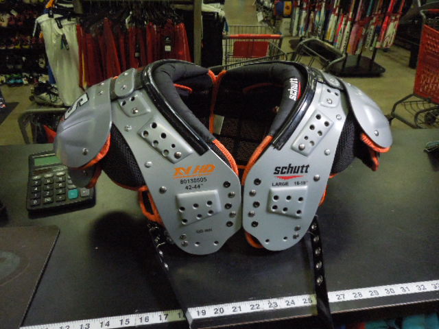 Load image into Gallery viewer, Used Schutt XVHD QB / WR Shoulder Pads Size Large 18 - 19"
