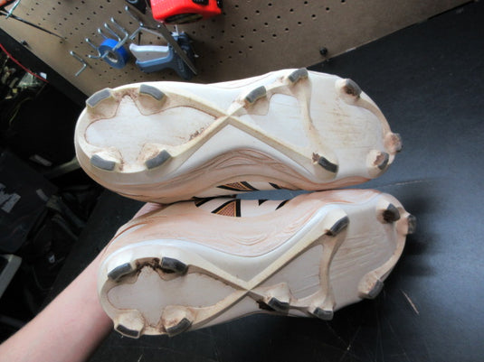 Used New Balance Fresh Foam 3000v7 Molded Baseball Cleats - Size 9.5