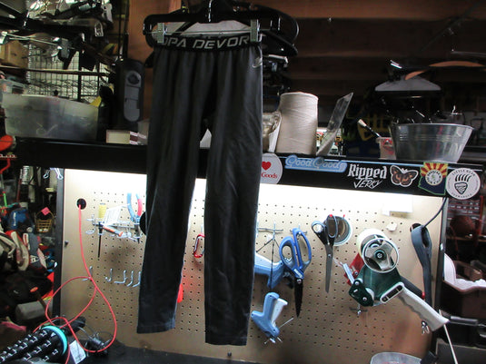Used Devoropa Compression Leggings - Size Youth Medium