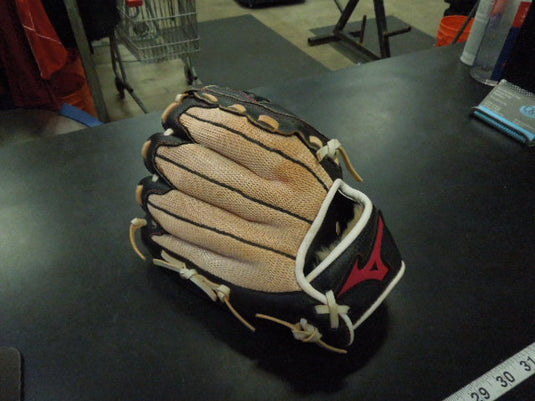 Used Mizuno Finch Fastpitch GPP-1155F3 RHT 10