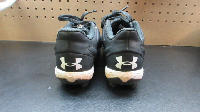 Load image into Gallery viewer, Used Under Armour Baseball Cleats - Size Youth 5
