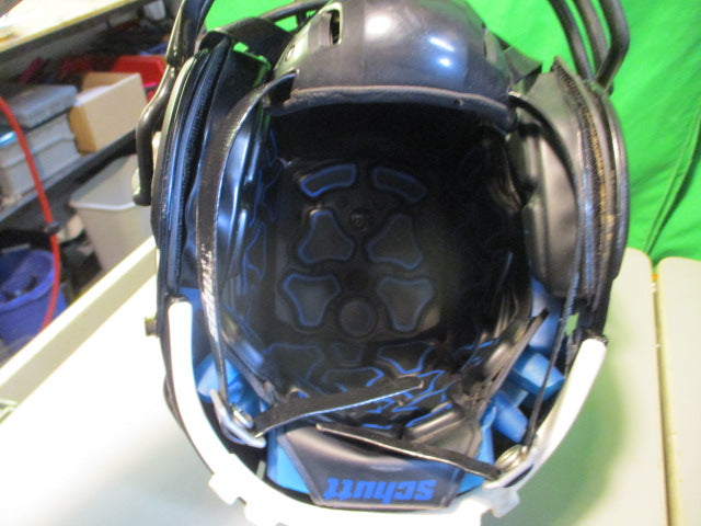 Load image into Gallery viewer, Used Schutt F7 Varisty X Large Football Helmet - Jaw Pads Behind Counter
