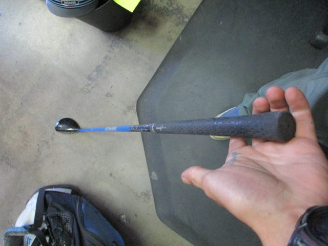 Load image into Gallery viewer, Used Tommy Armour 845 3 Hybrid 19º
