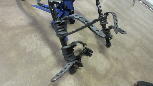 Load image into Gallery viewer, Used Thule 910XT Speedway 2-Bike Trunk Rack
