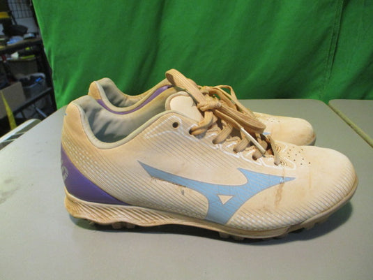 Used Mizunio Wave Finch Lightrevo Size 5 Cleats