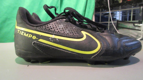 Used Nike Tiempo Youth 1Y Soccer Cleats
