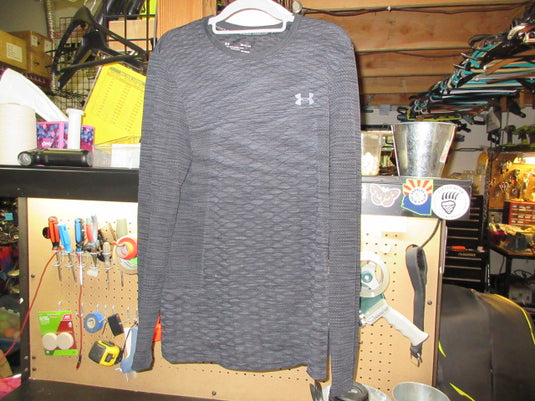 Used Under Armour Long Sleeve T-shirt - Size SM