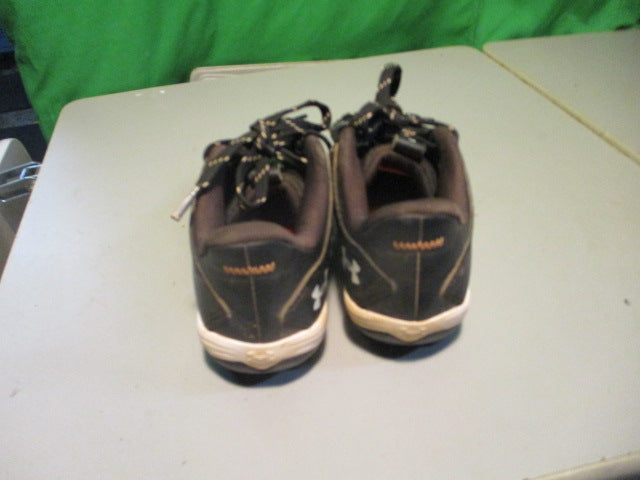 Load image into Gallery viewer, Used Under Armour Leadoff Size 13K Cleats
