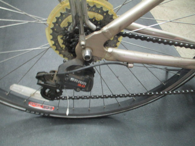Load image into Gallery viewer, Used Trek Multitrack 7100 700C 21 Speed Bicycle
