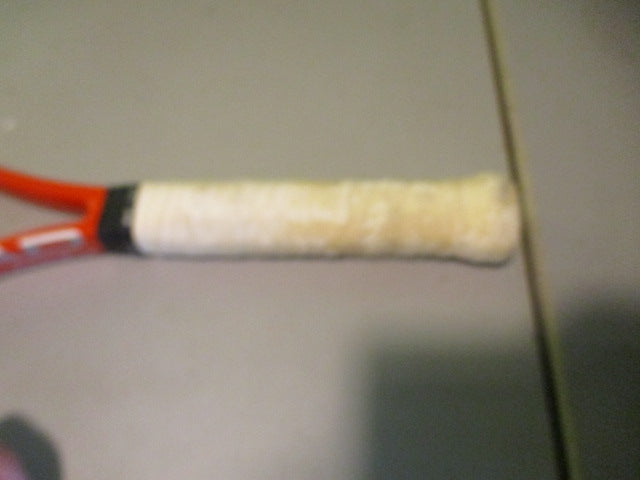 Load image into Gallery viewer, Used Head Radical Flex Point 27&quot; Tennis Racquet - Need To Be Restrung
