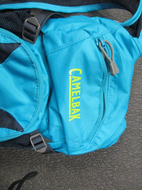 Load image into Gallery viewer, Used Camelbak Blue Hydration Pack W/ Bladder
