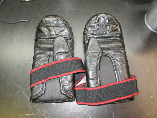 Load image into Gallery viewer, Used ATA Sparring Gloves - Size Youth Medium
