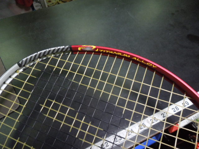 Load image into Gallery viewer, Used Prince Force 3 26.5" Tennis Racket with Sleeve
