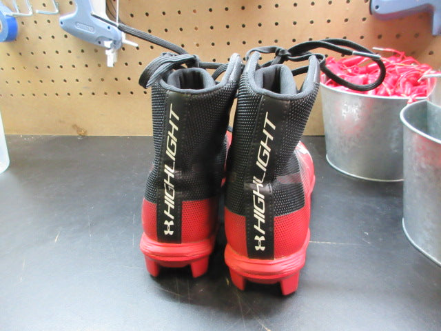 Load image into Gallery viewer, Used Under Armour Highlight 2 RM Football Cleats - Size Youth 6
