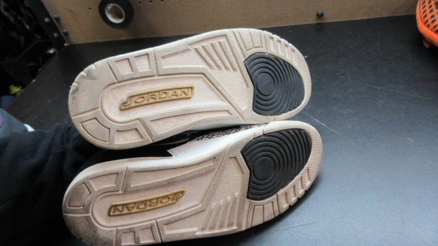 Load image into Gallery viewer, Used Air Jordan Legacy 312 Basketball Shoes - Size 7.5
