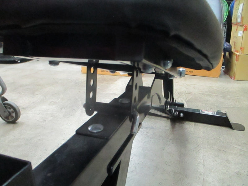 Load image into Gallery viewer, Used Marcy Incline/Decline Utility Weight Bench
